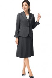 セシールスーツコーデ5