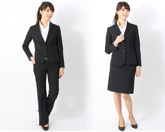 就活スーツ黒