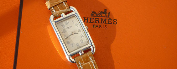 ハイブランド腕時計