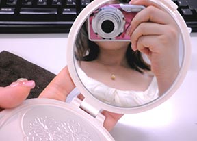 ポール&ジョーコンパクトミラー2