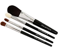 シュウ-ウエムラメイクブラシ1