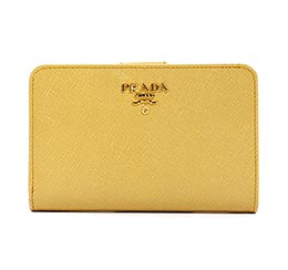 プラダ二つ折り財布2