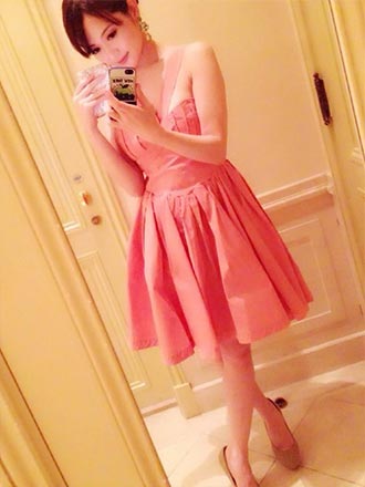 ZARAパーティドレスコーデ2