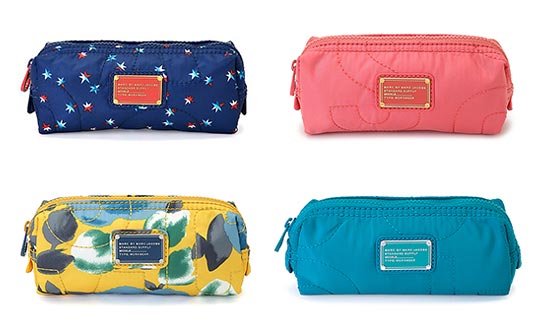 マークジェイコブスコスメポーチ2