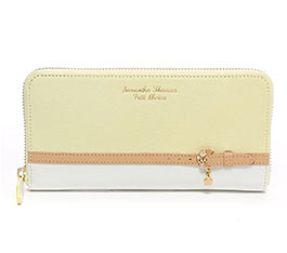 サマンサタバサ財布2