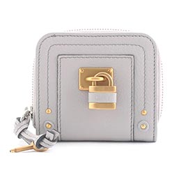 クロエ二つ折り財布3