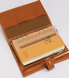 イルビゾンテ手帳カバー2-2