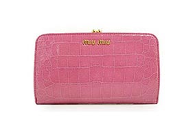 ミュウミュウ財布1