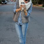 グレーダウンベストで上品に