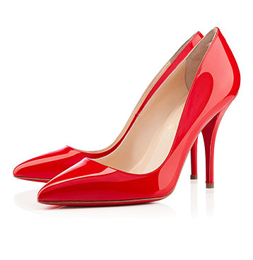 ルブタン赤パンプス