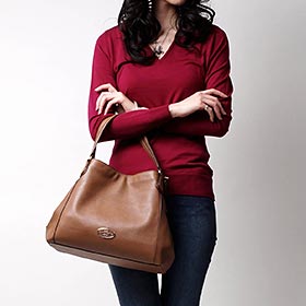 コーチ通勤バッグ2