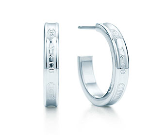 ティファニーピアス2