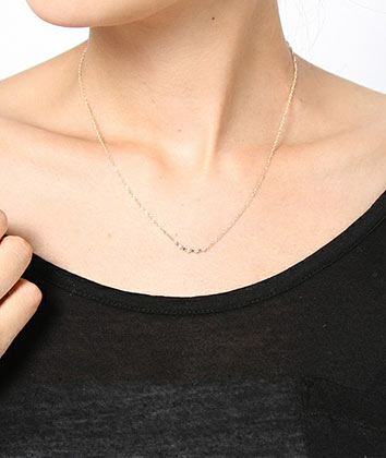 ノジェスネックレス