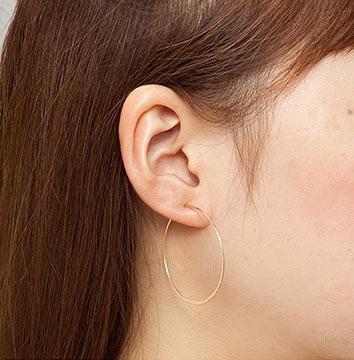 アーカーピアス