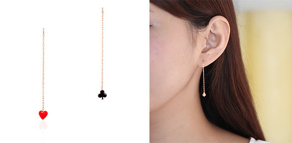 クローバーピアス