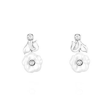 カメリアピアス2