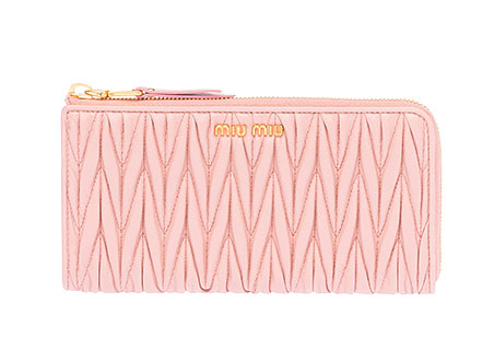 miumiu財布可愛い