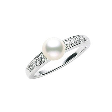 ミキモト上品指輪2