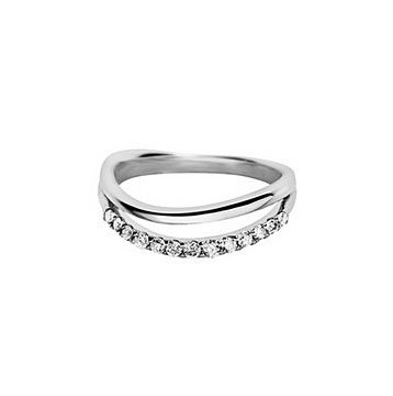 ヴァンドーム青山-上品ピンキーリング1