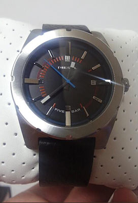 ディーゼル腕時計2