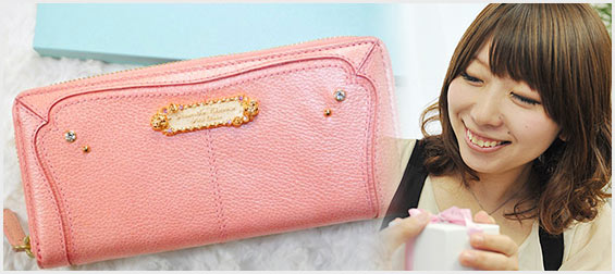 女性財布プレゼント