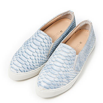 モード・エ・ジャコモスニーカー