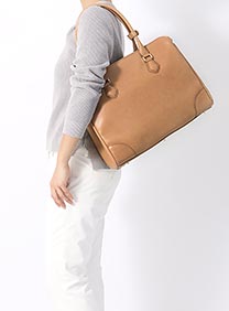 スーツカンパニー通勤バッグ2