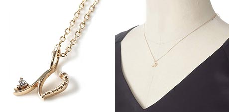 アガットイニシャルネックレス1