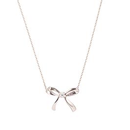 ヴァンドーム青山リボンネックレス1