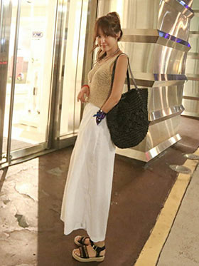 黒かごバッグコーデ1