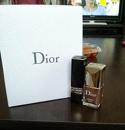 ディオールネイルプレゼント3