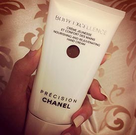 シャネルハンドクリーム1