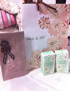 ポール＆ジョーネイルプレゼント4