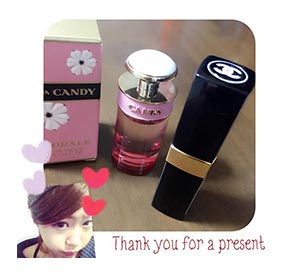 シャネル口紅プレゼント1