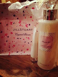 ジルスチュアートハンドクリームプレゼント5