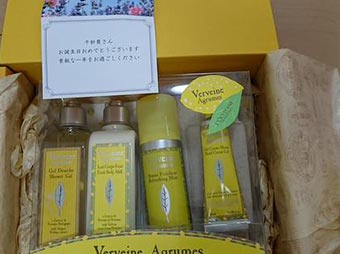 ロクシタンバスグッズプレゼント6