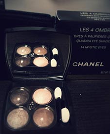 シャネルアイシャドウプレゼント6