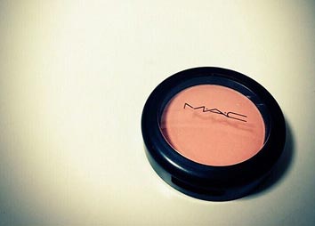 MACチークプレゼント1