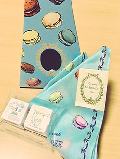 ラデュレハンカチプレゼント1