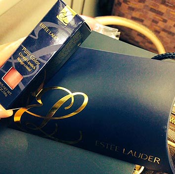 エスティーローダーチークプレゼント1