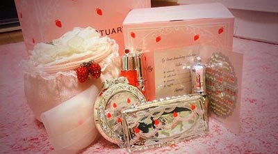 ジルスチュアートネイルプレゼント3