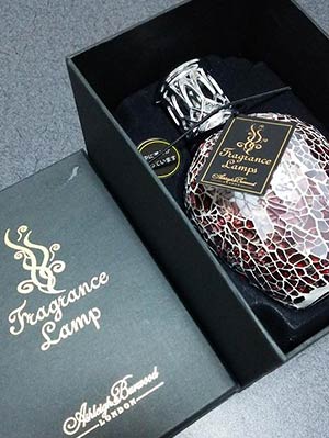 アシュレイ＆バーウッドプレゼント1