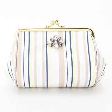 ブール-ア-ネージュポーチ3