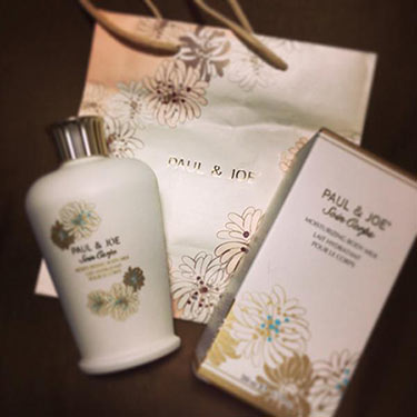 ポール＆ジョーボディミルクプレゼント