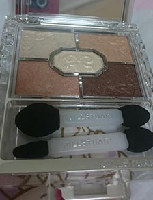 ジルスチュアートアイシャドウプレゼント5