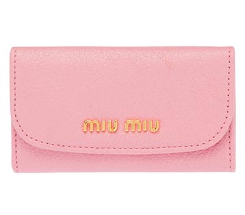 miumiuキーケース1