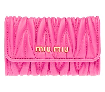 miumiuキーケース2