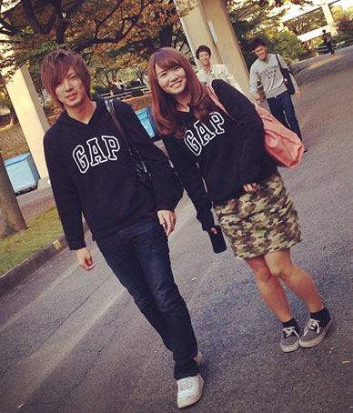 GAPトレーナーペアルック3