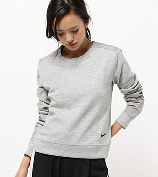 NIKEトレーナー3