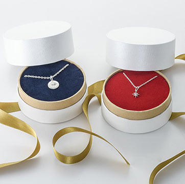 ノジェスクリスマス限定ペアネックレス